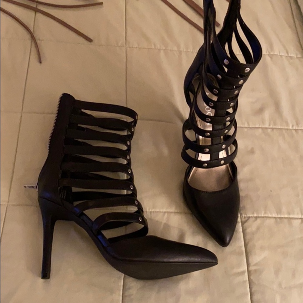 Worn Like Once !! - image 1